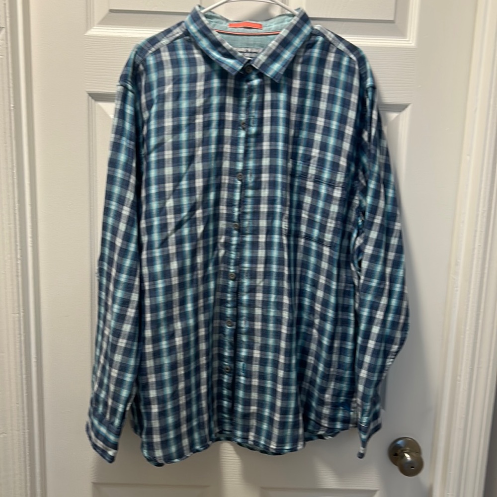 Men’s dress shirt